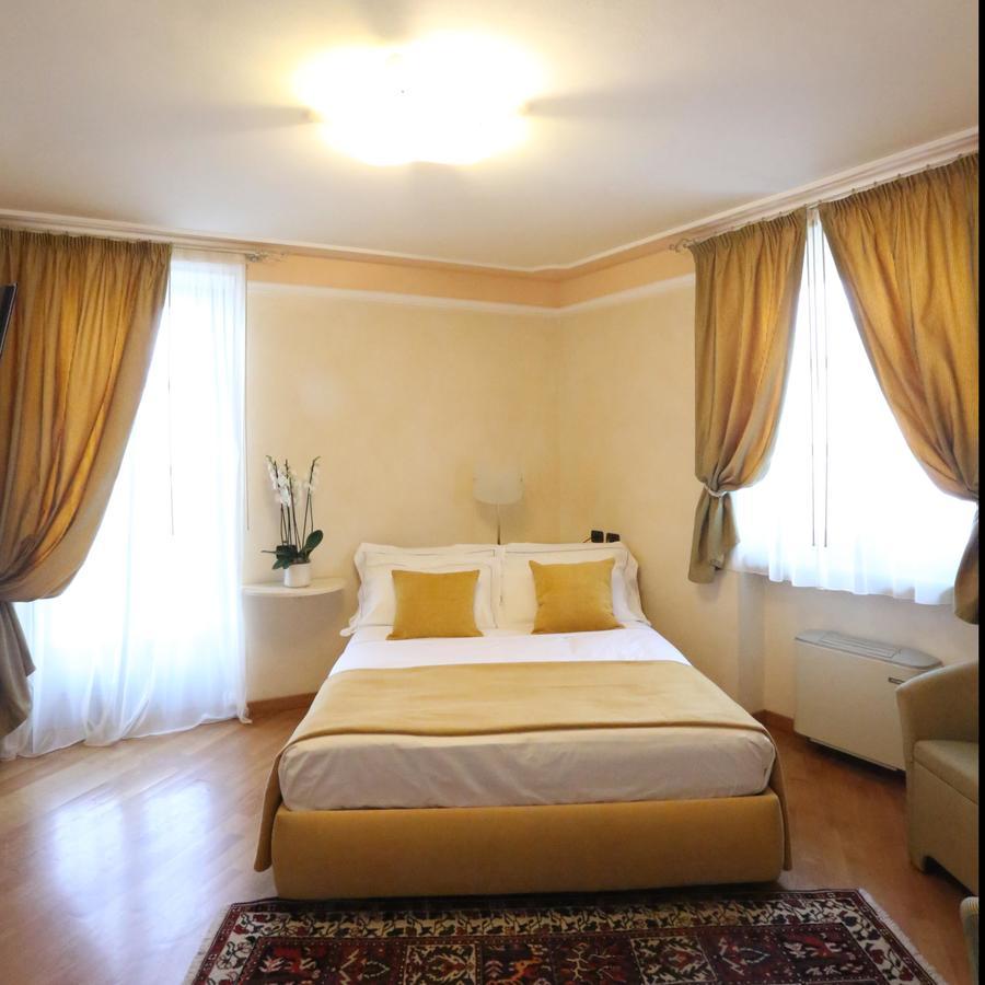 Albergo Castiglione Langhe Castiglione Tinella Bagian luar foto