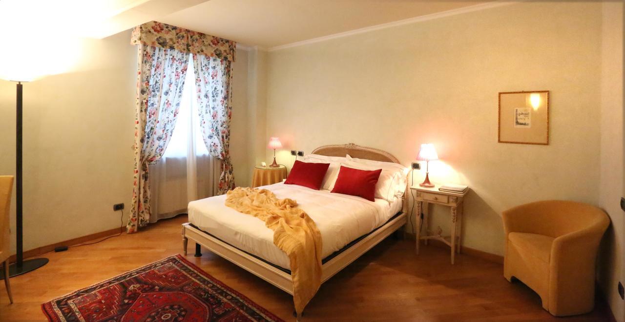 Albergo Castiglione Langhe Castiglione Tinella Bagian luar foto