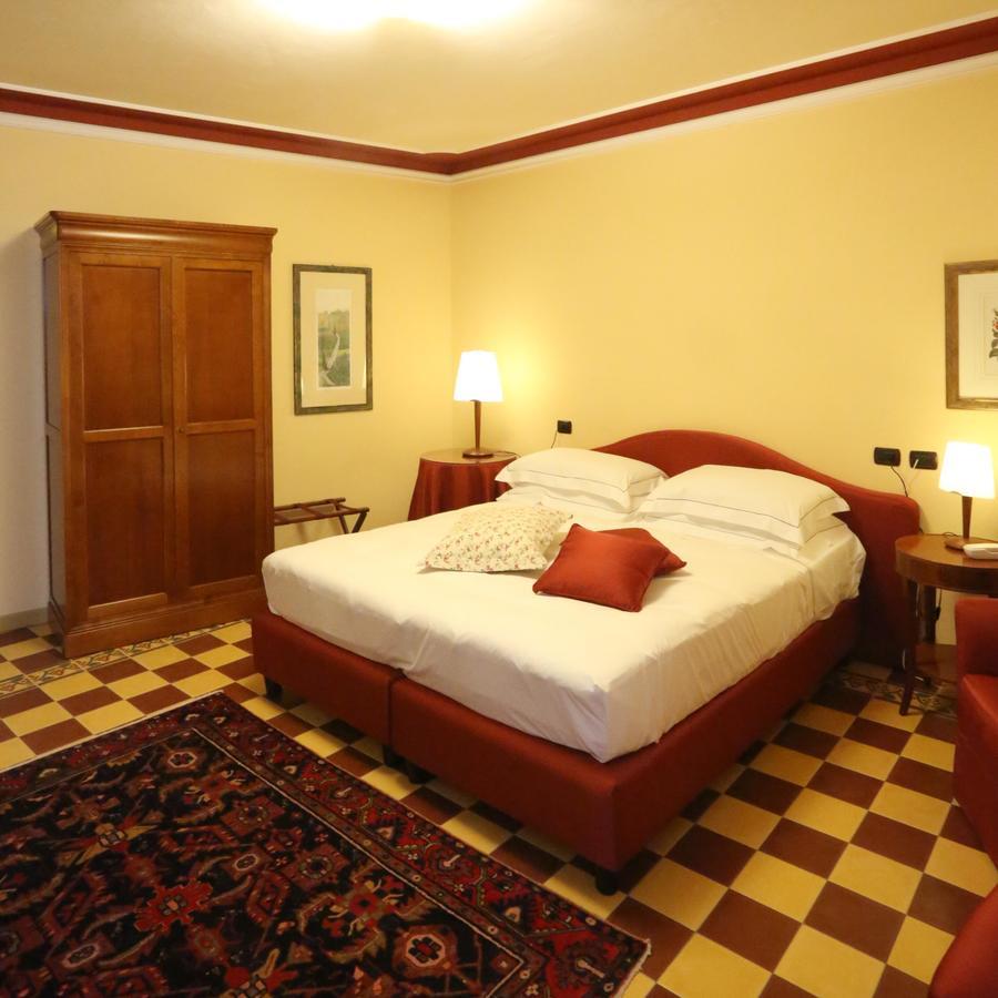 Albergo Castiglione Langhe Castiglione Tinella Bagian luar foto