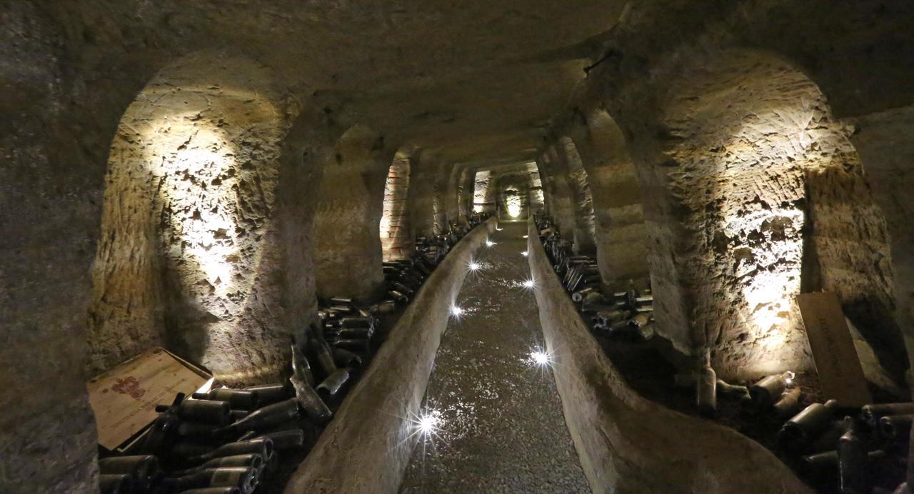 Albergo Castiglione Langhe Castiglione Tinella Bagian luar foto